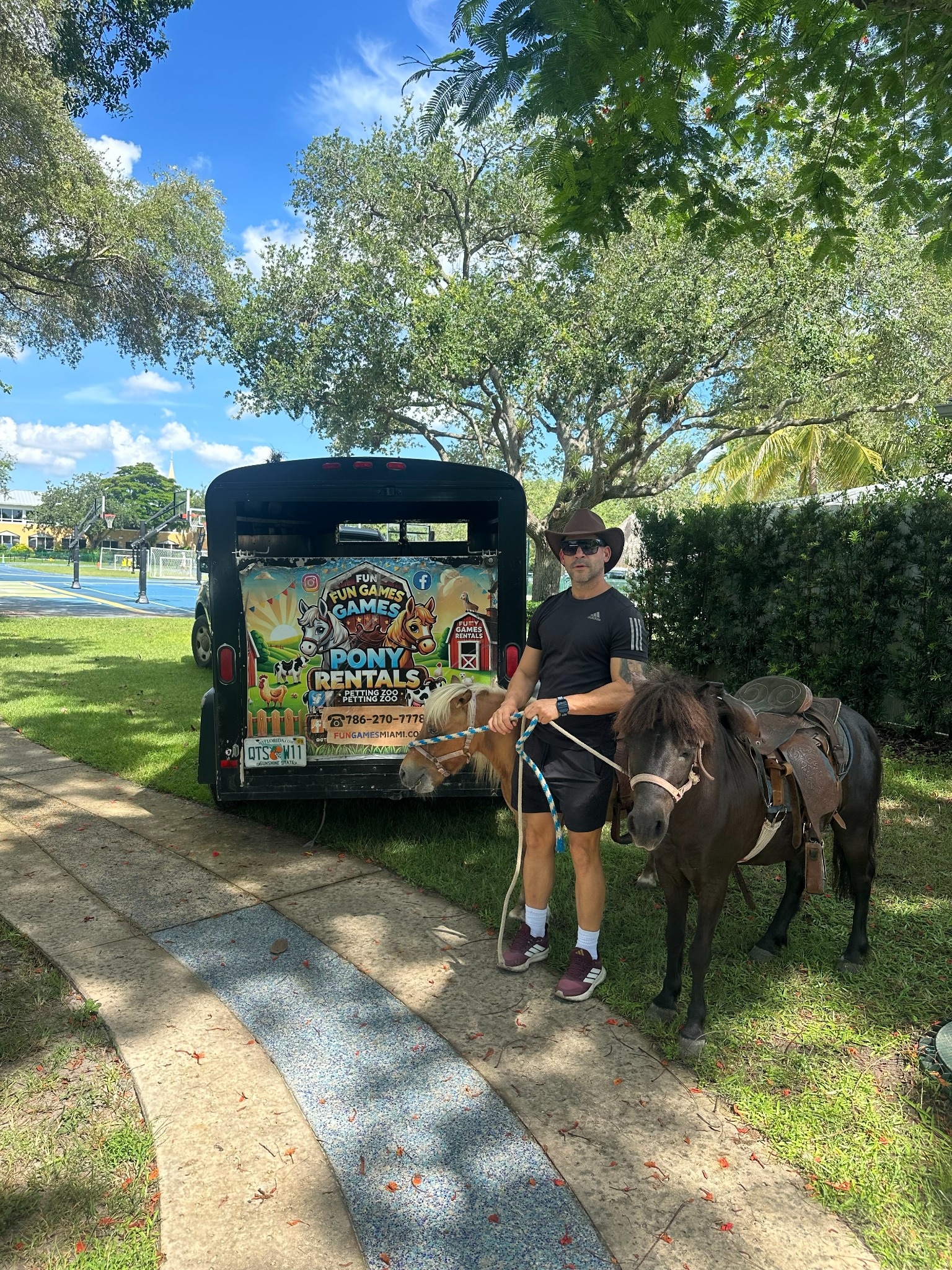 Fun Games pony rental and pony rides for kids parties in Miami